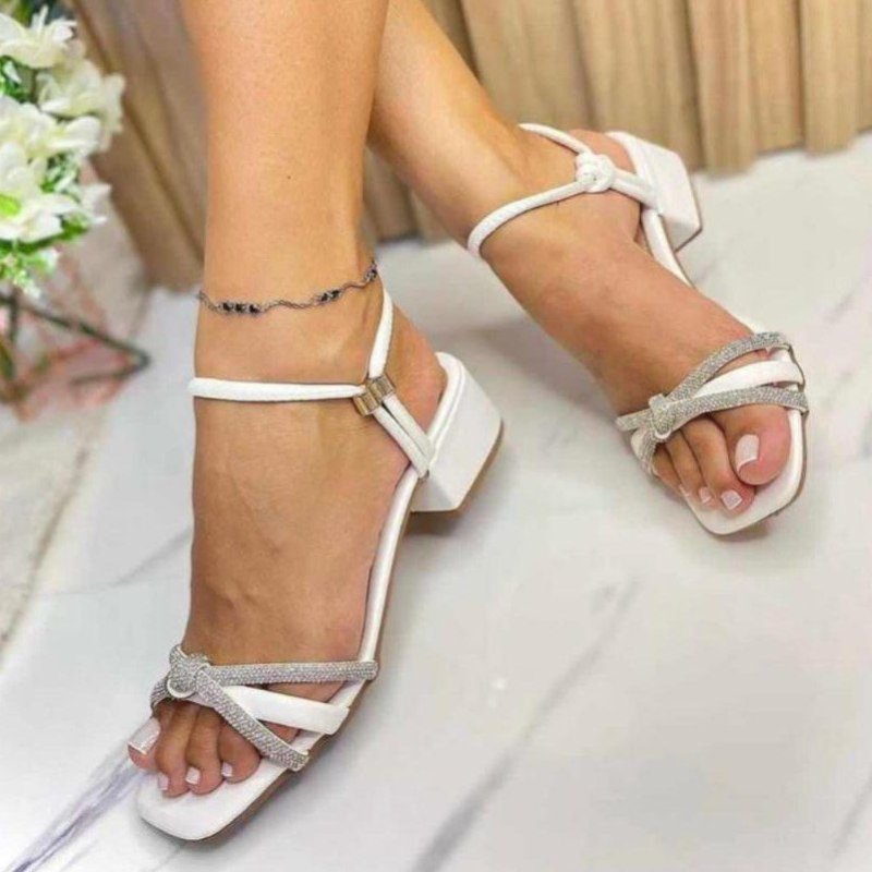 MEGA promoção queima de estoque envio imediato Sandália Saltinho Tira de Strass Brilho Luxuosa Calce Fácil Confortável